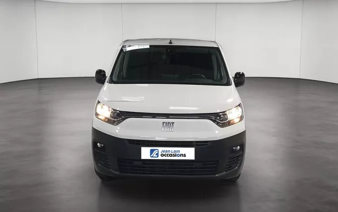 FIAT DOBLO FOURGON M 650KG PURETECH 110 S&S BVM6 extérieur avant 946472