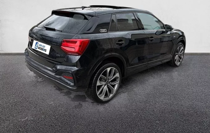 AUDI Q2 35 TFSI 150 S tronic 7 S line Plus extérieur trois quart arrière droit 560525