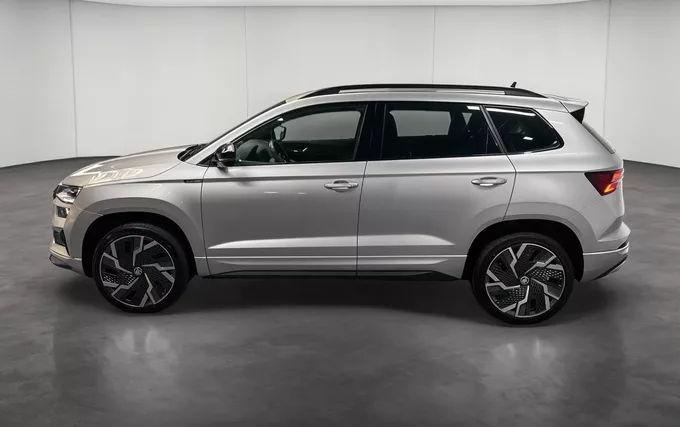 SKODA KAROQ 1.5 TSI 150 ch ACT DSG7 Sportline extérieur côté gauche 2133045