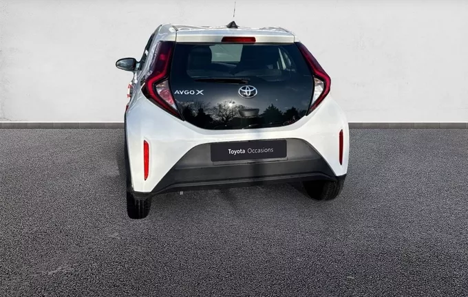 TOYOTA AYGO X 1.0 VVT-i 72 Dynamic extérieur arrière 1102792