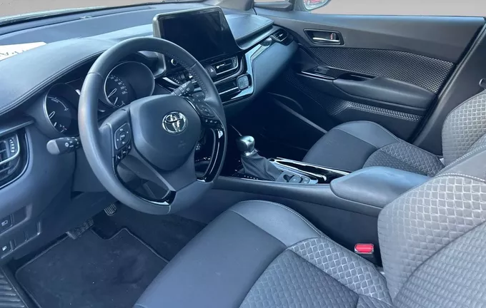 TOYOTA C-HR Hybride 1.8L Design photo 11 1104069