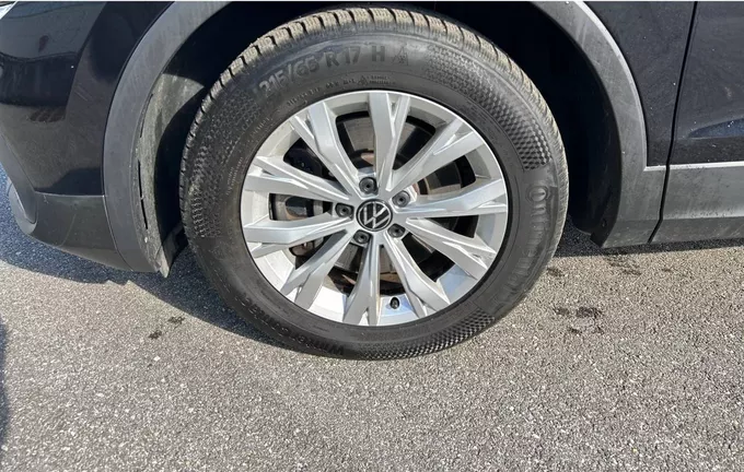 VOLKSWAGEN TIGUAN 1.4 eHybrid 245ch DSG6 Life Business photo 12 213011
