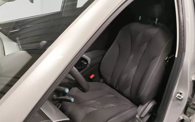 MG MG5 Autonomie Standard 50kWh - 130 kW 2WD Comfort extérieur arrière 601245