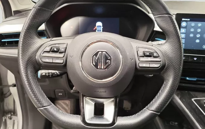 MG MG5 Autonomie Standard 50kWh - 130 kW 2WD Comfort extérieur trois quart arrière gauche 601245