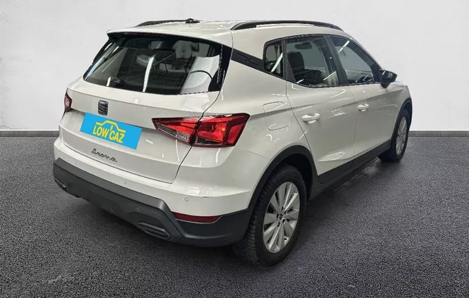 SEAT ARONA 1.0 TSI 110 ch Start/Stop DSG7 Style Business extérieur trois quart arrière droit 213188