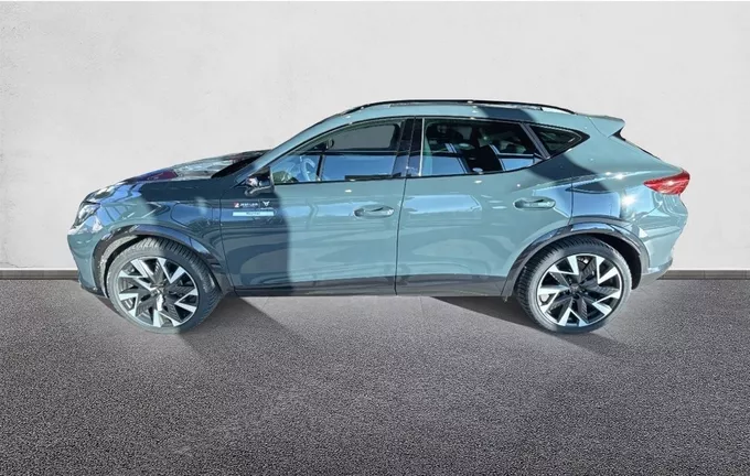 CUPRA FORMENTOR eHybrid 272 ch DSG6 VZ extérieur trois quart avant gauche 3911