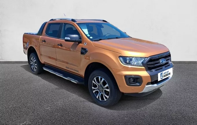 FORD RANGER DOUBLE CABINE 2.0 ECOBLUE 213 BV10 WILDTRAK extérieur trois quart avant droit 106250