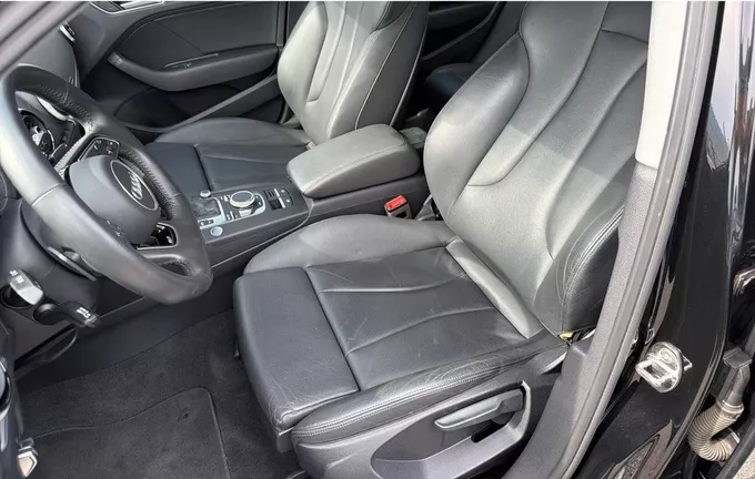 AUDI A3 Sportback 35 TFSI CoD 150 S tronic 7 Design Luxe extérieur trois quart arrière droit 213243
