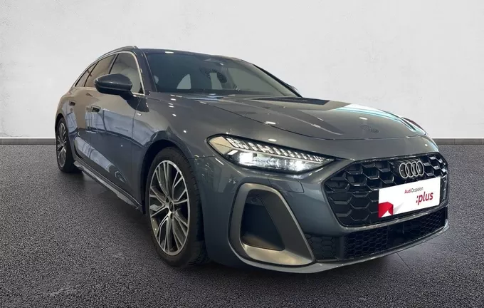 AUDI A5 Avant TFSI 150 ch S tronic 7 S line extérieur trois quart avant droit 2130975