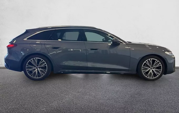 AUDI A5 Avant TFSI 150 ch S tronic 7 S line extérieur côté droit 2130975