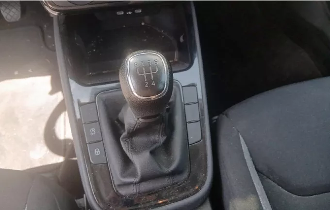 SKODA FABIA 1.0 MPI 80 ch BVM5 Active photo 16 2128920
