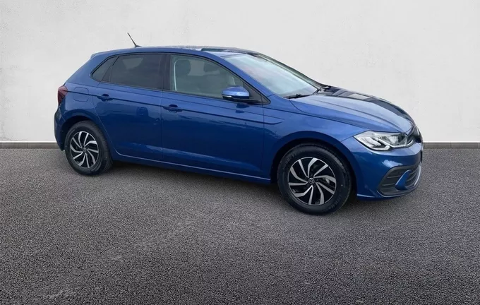 VOLKSWAGEN POLO 1.0 TSI 95 S&S BVM5 VW Edition extérieur trois quart avant droit 8470