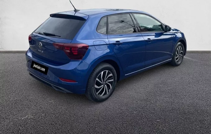 VOLKSWAGEN POLO 1.0 TSI 95 S&S BVM5 VW Edition extérieur trois quart arrière droit 8470