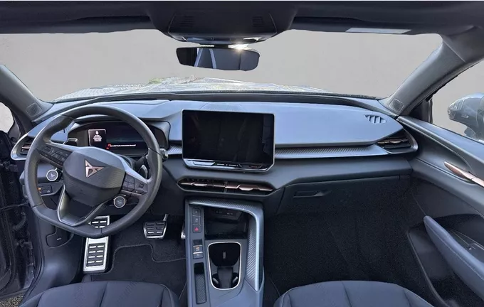 CUPRA TERRAMAR 1.5 eTSI Hybrid 150 ch DSG7 V extérieur trois quart avant droit 2131784
