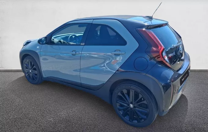 TOYOTA AYGO X 1.0 VVT-i 72 S-CVT Air Collection extérieur trois quart arrière gauche 1103753