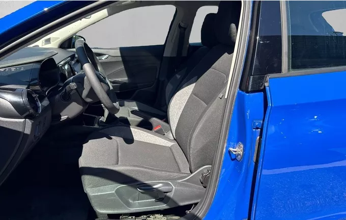 SKODA FABIA 1.0 MPI 80 ch BVM5 Active extérieur trois quart arrière droit 2130803