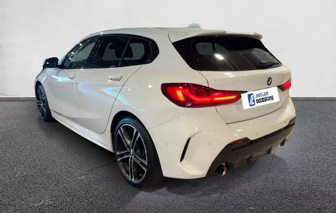 BMW SERIE 1 118i 136 ch DKG7 M Sport extérieur trois quart arrière gauche 2129701