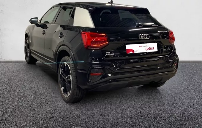 AUDI Q2 35 TFSI 150 S tronic 7 S line extérieur trois quart arrière gauche 2131748