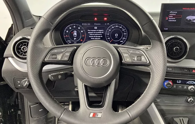 AUDI Q2 35 TFSI 150 S tronic 7 S line photo 12 2131748