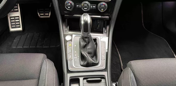 VOLKSWAGEN GOLF 2.0 TSI 310 BlueMotion Technology DSG7 4Motion photo 13 213691