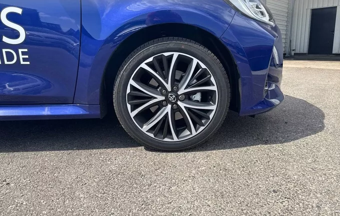 TOYOTA YARIS Hybride 116h Design photo 9 146483