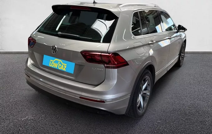 VOLKSWAGEN TIGUAN 2.0 TDI 150 DSG7 Carat Exclusive extérieur trois quart arrière droit 213359