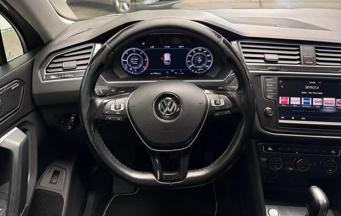 VOLKSWAGEN TIGUAN 2.0 TDI 150 DSG7 Carat Exclusive photo 12 213359