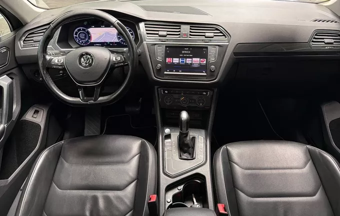 VOLKSWAGEN TIGUAN 2.0 TDI 150 DSG7 Carat Exclusive photo 18 213359