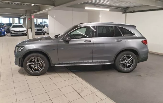 MERCEDES GLC 300 e EQ POWER 9G-Tronic 4Matic AMG Line extérieur arrière 2130304