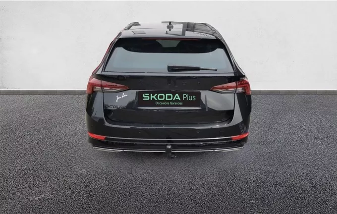 SKODA OCTAVIA Combi 2.0 TDI 150 ch DSG7 Sportline extérieur côté gauche 2131226