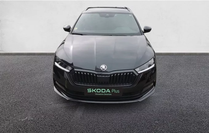SKODA OCTAVIA Combi 2.0 TDI 150 ch DSG7 Sportline photo 9 2131226