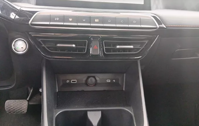 MG MG3 1.5 L Hybrid+ 195 ch Comfort photo 15 600984