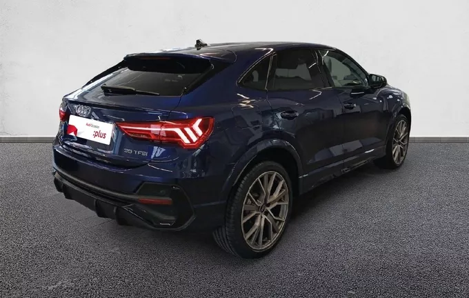 AUDI Q3 Sportback 35 TFSI 150 ch S tronic 7 S line extérieur trois quart arrière droit 2127292