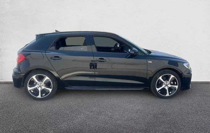 AUDI A1 Sportback 30 TFSI 116 ch S tronic 7 S Line photo 13 551008