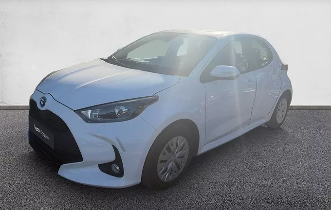 TOYOTA YARIS Hybride 116h extérieur trois quart avant gauche 1103305