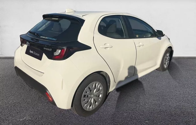 TOYOTA YARIS Hybride 116h extérieur trois quart arrière droit 1103305