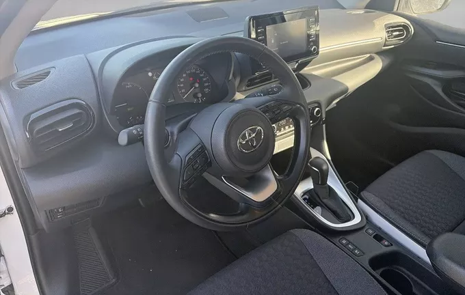 TOYOTA YARIS Hybride 116h photo 11 1103305
