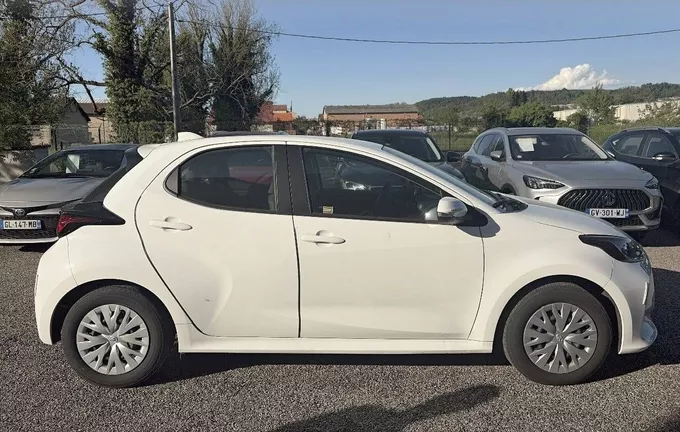 TOYOTA YARIS Hybride 116h photo 24 1103305