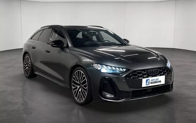 AUDI A5 Avant TDI Hybride 204 ch S tronic 7 Quattro S line extérieur trois quart avant droit 2132470