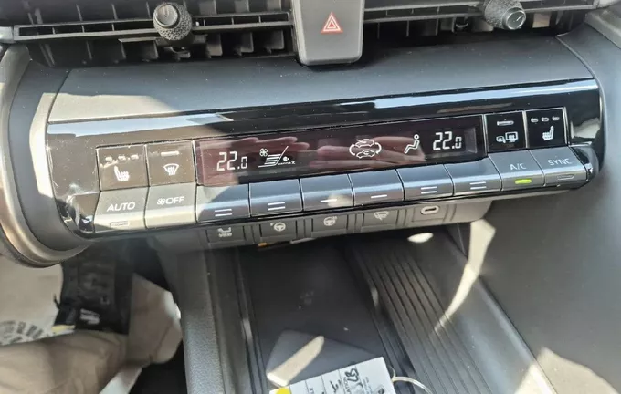 TOYOTA COROLLA HYBRIDE 140ch Collection photo 14 1103722