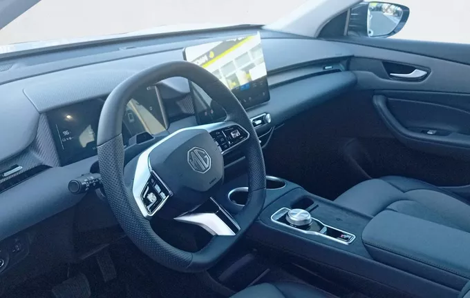 MG MGS5 EV 64kWh - 170 kW 2WD Luxury photo 11 8716