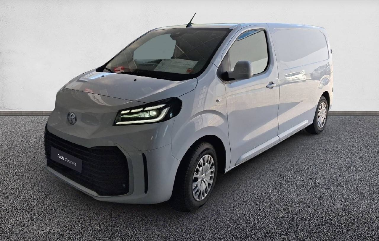 TOYOTA PROACE