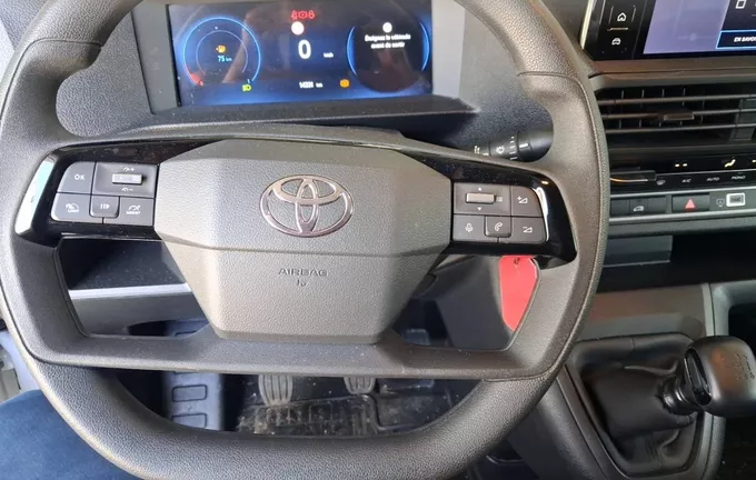 TOYOTA PROACE MEDIUM 1.5L 120 D-4D BVM6 START photo 12 1103449