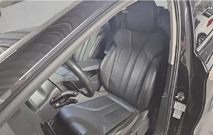 SKODA ENYAQ iV 80 extérieur trois quart arrière droit 2129287