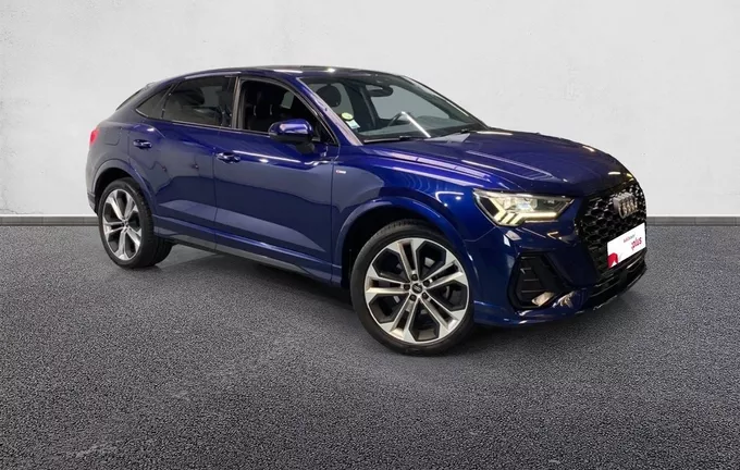 AUDI Q3 Sportback 35 TDI 150 ch S tronic 7 S line extérieur trois quart avant droit 2124641
