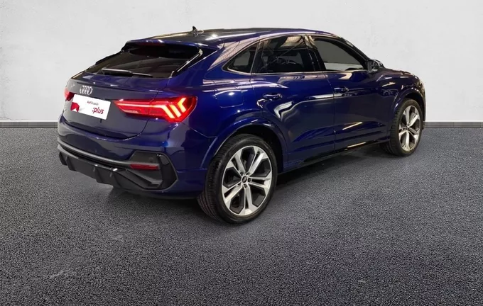 AUDI Q3 Sportback 35 TDI 150 ch S tronic 7 S line extérieur trois quart arrière droit 2124641