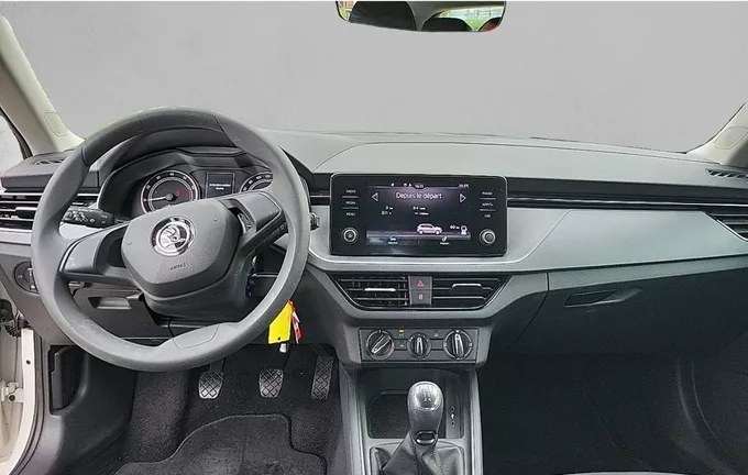 SKODA KAMIQ 1.0 TSI 95 ch BVM5 Active extérieur trois quart avant droit 2128588