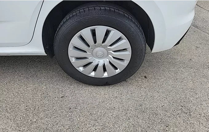 SKODA KAMIQ 1.0 TSI 95 ch BVM5 Active photo 12 2128588