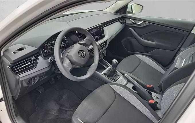 SKODA KAMIQ 1.0 TSI 95 ch BVM5 Active photo 13 2128588