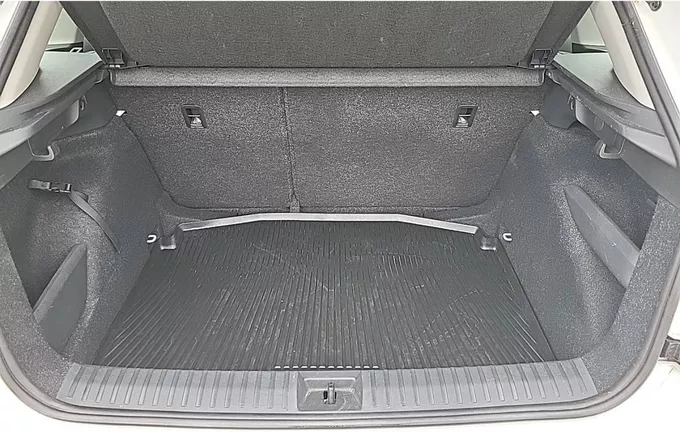 SKODA KAMIQ 1.0 TSI 95 ch BVM5 Active photo 14 2128588